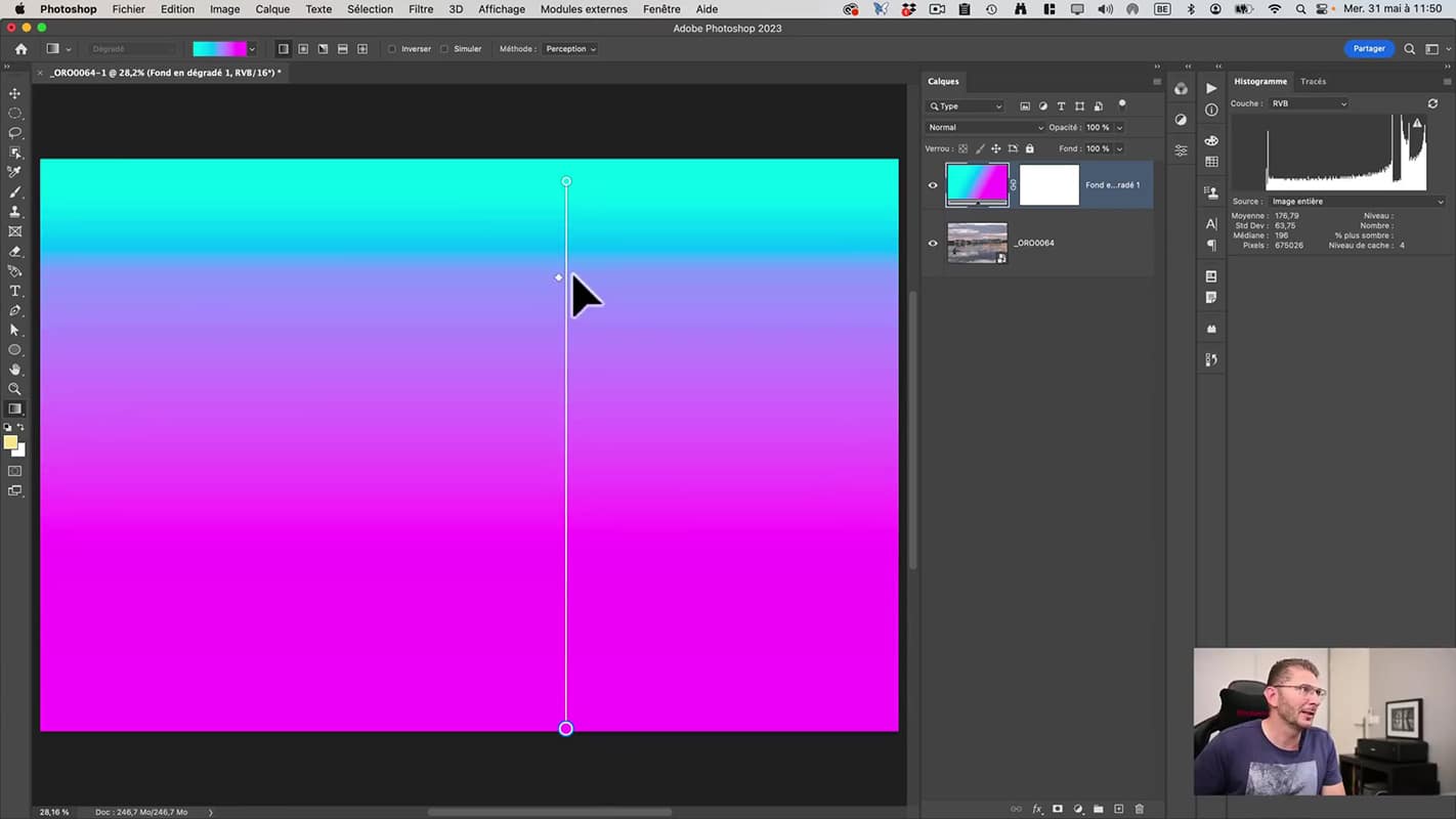 Changer la répartition de la couleur du dégradé avec le nouvel outil dégradé de Photoshop 2023.