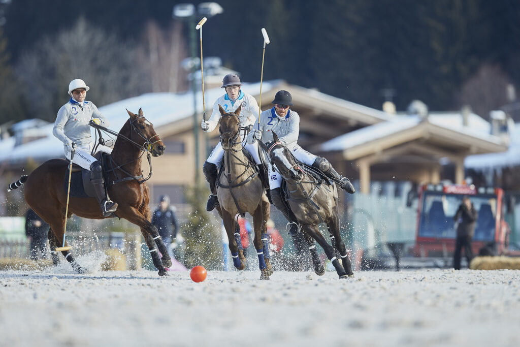 Master de polo sur neige Megeve