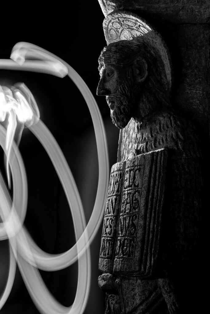 La nuit, dans la Cité de l'Architecture