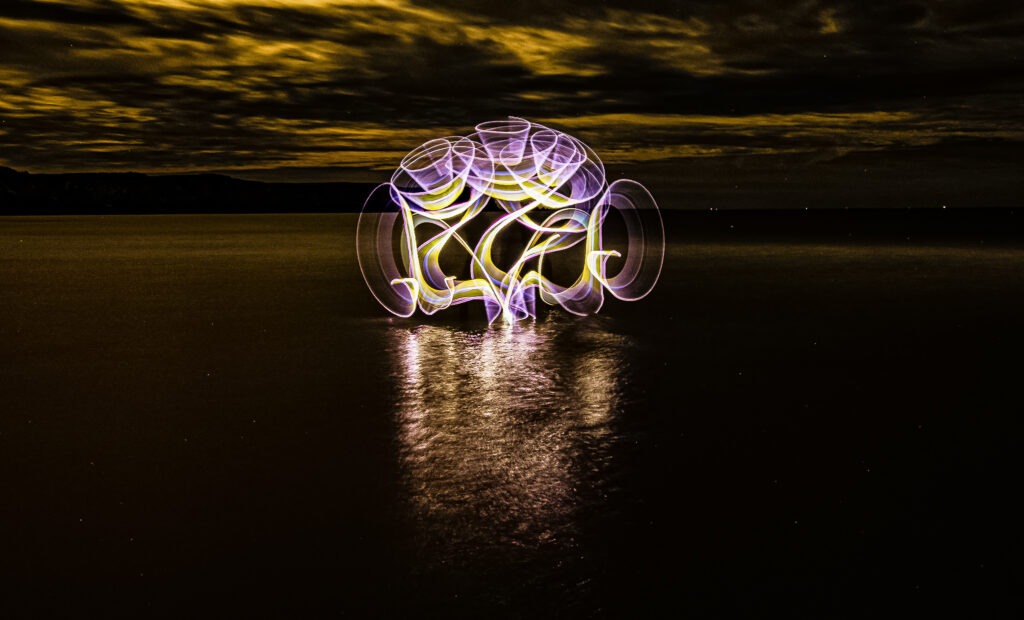 Eclosion au bord de l'eau