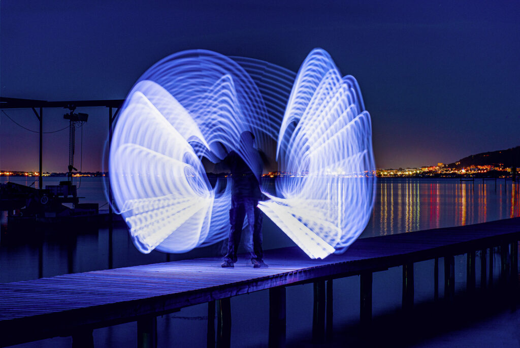 Papillon de nuit - Vol sur l'étang