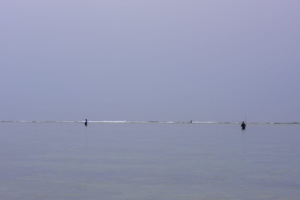 Pêcheurs dans le lagon