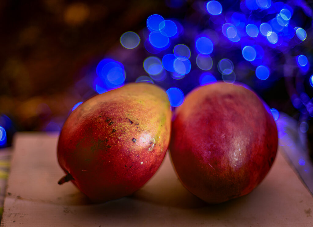 Éclats Bleus et Douceur Fruitée