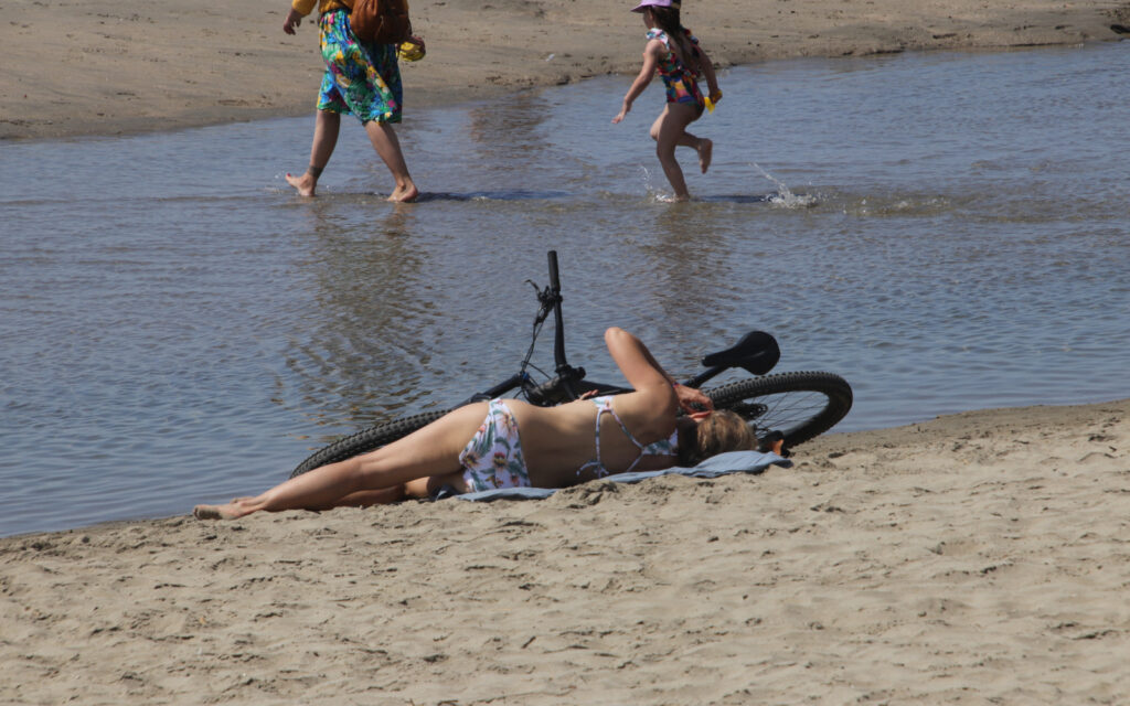 l amour de la plage et du vélo