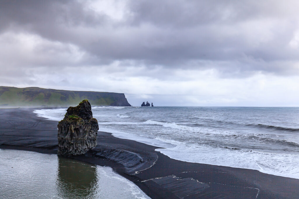 la plage de Reynisfjara.