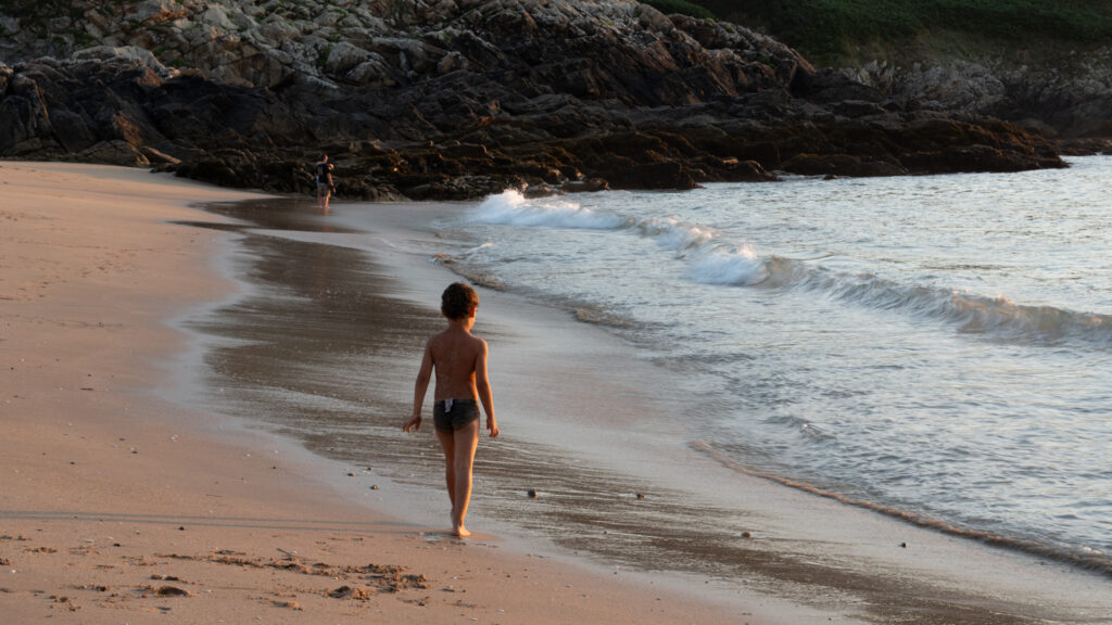 Un soir sur la plage