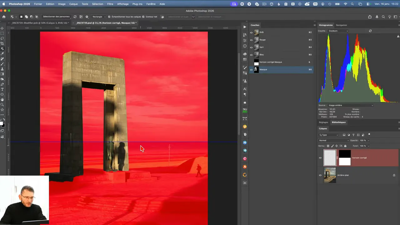 Image recouverte d’un masque rouge temporaire indiquant la zone sélectionnée.